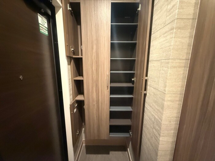 物件内観写真10　(靴箱)