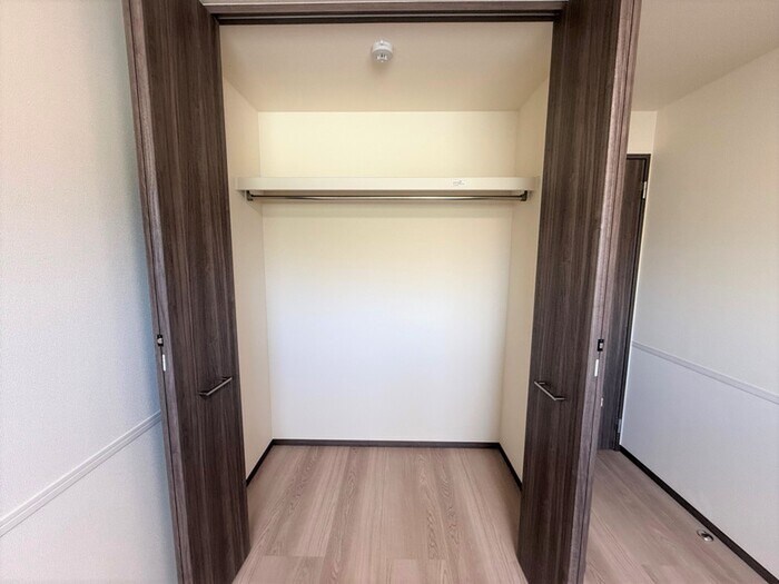 物件内観写真12　(収納)