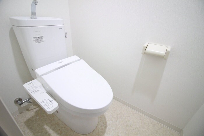 物件内観写真14　(トイレ)