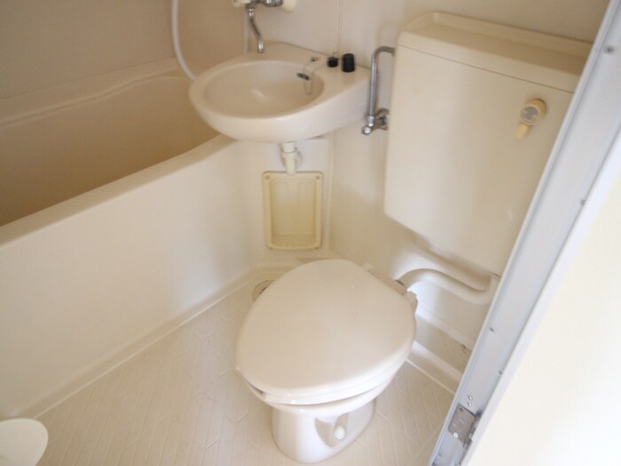 物件内観写真12　(トイレ)