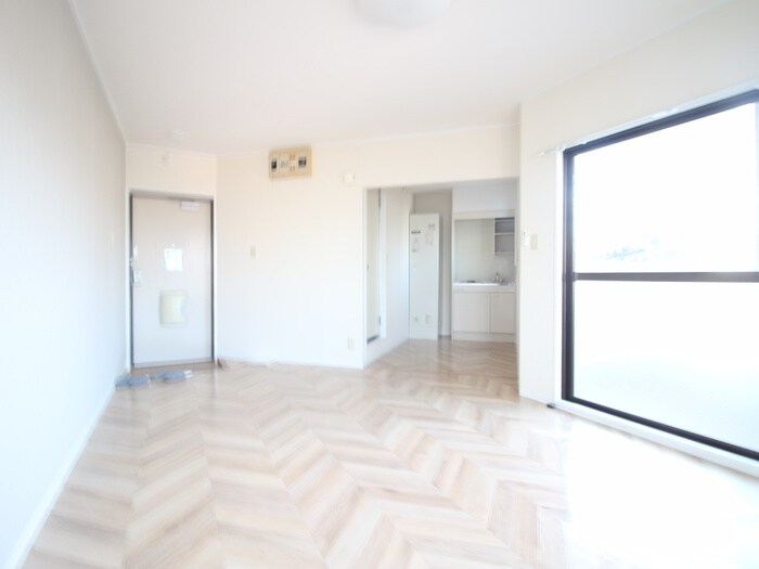 物件内観写真17　(居室)