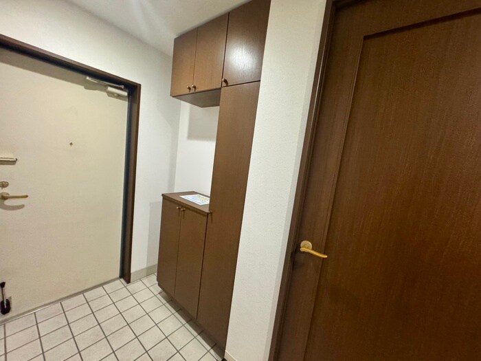 物件内観写真16　(靴箱)