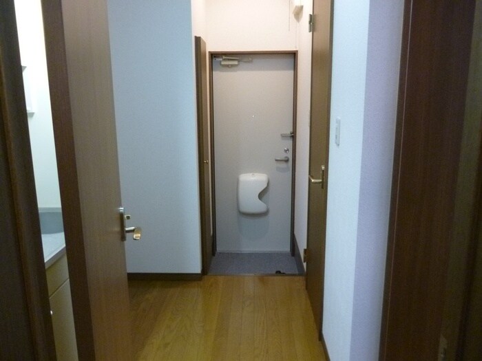 物件内観写真15　(廊下)