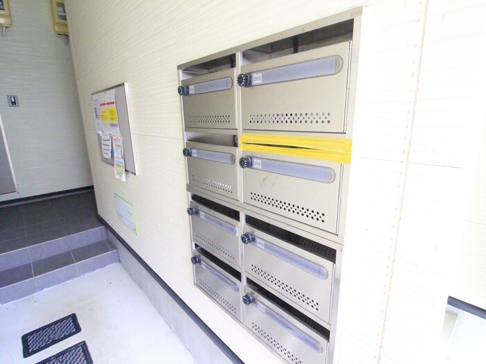 物件外観写真6　(建物設備)