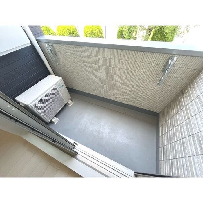 物件内観写真13　(ベランダ・バルコニー)