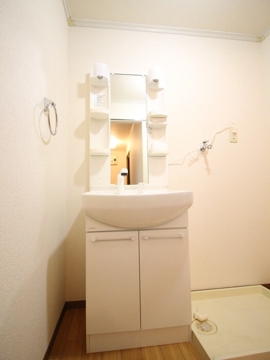 物件内観写真13　(洗面)