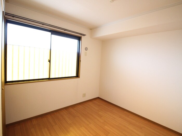 物件内観写真21　(居室)