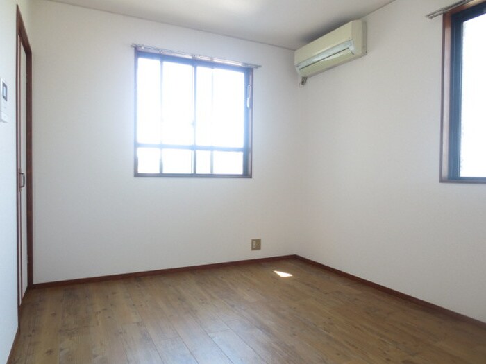 物件内観写真19　(居室)