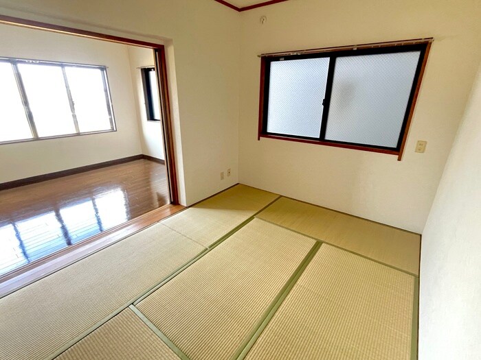 物件内観写真12　(居室)