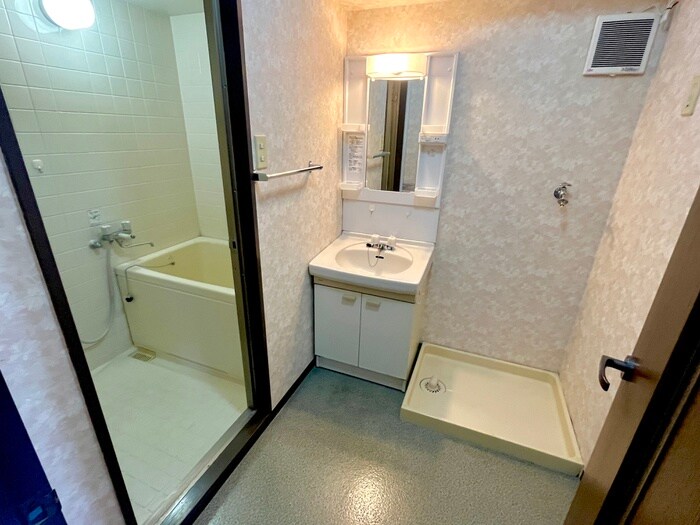 物件内観写真16　(洗面)