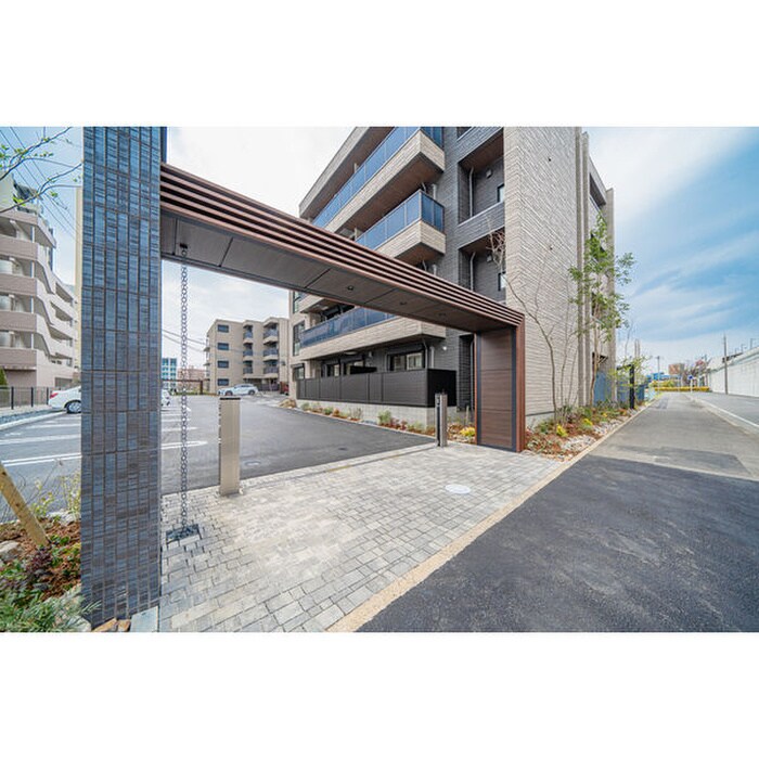 物件外観写真6　(建物設備)