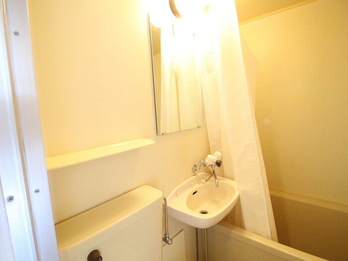 物件内観写真12　(洗面)