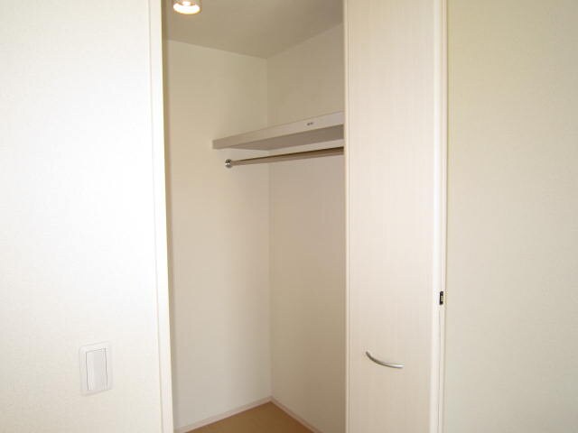 物件内観写真14　(収納)