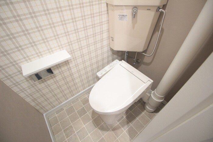 物件内観写真14　(トイレ)