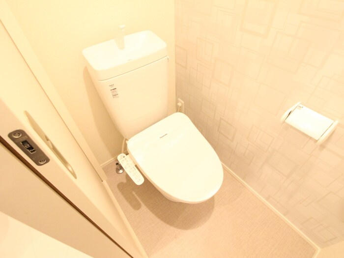 物件内観写真11　(トイレ)