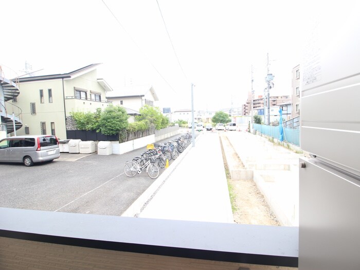 物件内観写真16　(室内からの展望)