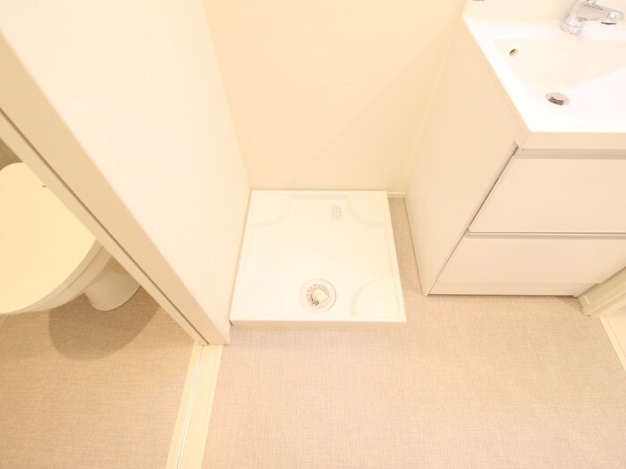 物件内観写真22　(洗濯機置場)