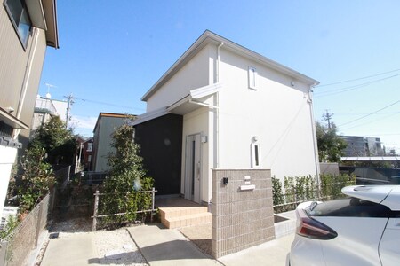 第一桜ヶ岡戸建外観写真