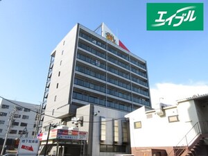 サンマ－ル牛巻外観写真