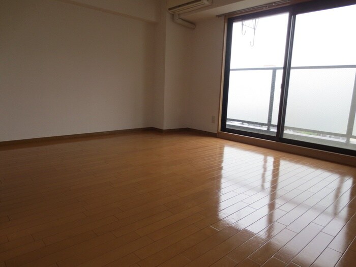 物件内観写真18　(居室)