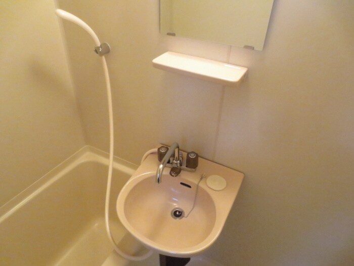 物件内観写真11　(洗面)