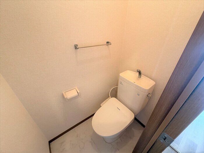 物件内観写真10　(トイレ)