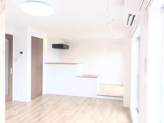 物件内観写真10　(居室)