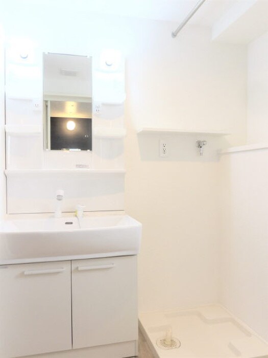 物件内観写真19　(洗濯機置場)