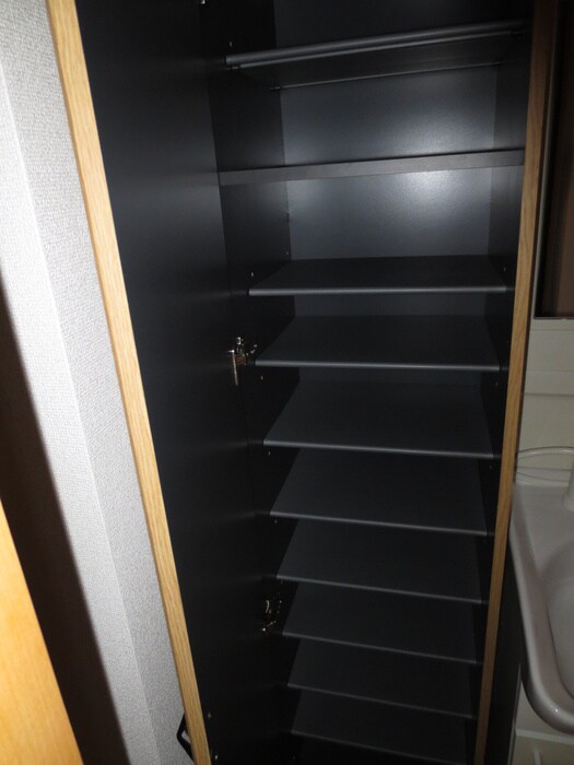 物件内観写真14　(靴箱)