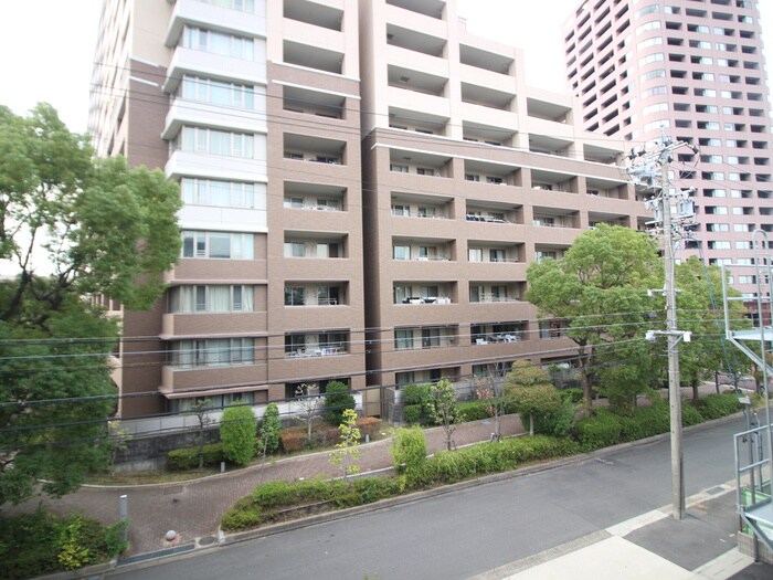 物件内観写真19　(室内からの展望)