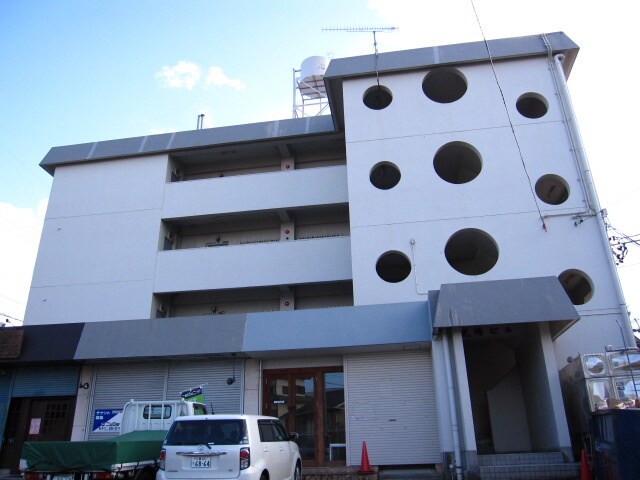 物件外観写真3　(外観写真)