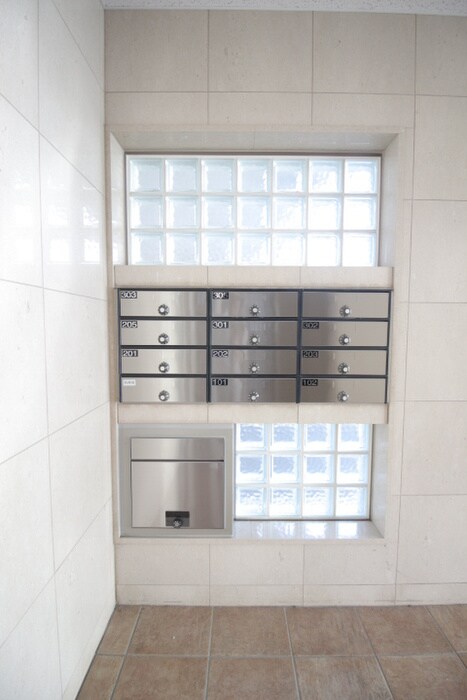 物件外観写真4　(建物設備)