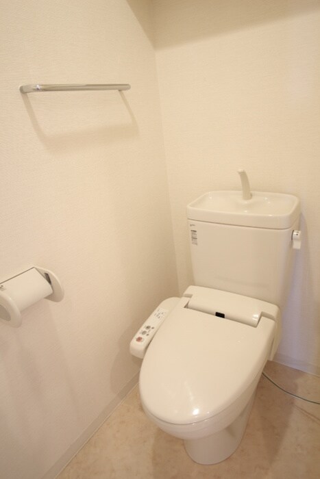 物件内観写真12　(トイレ)