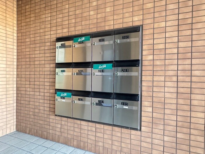 物件外観写真6　(建物設備)