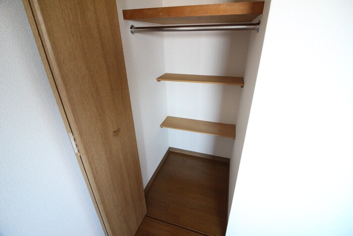 物件内観写真11　(収納)