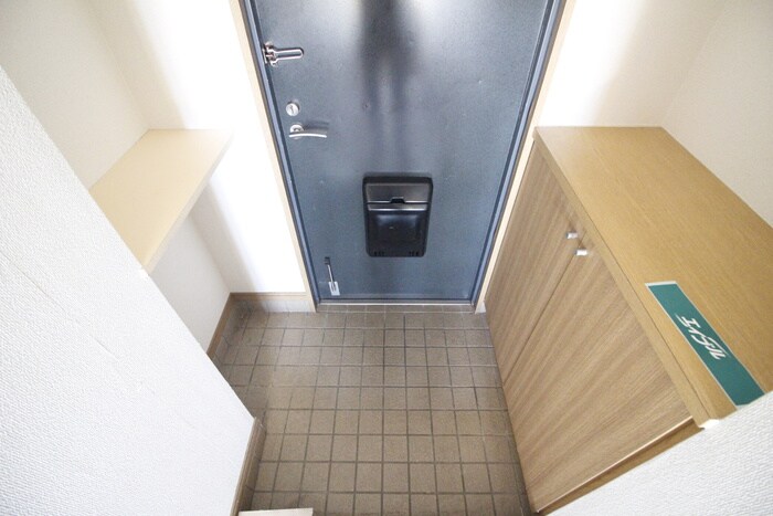 物件内観写真20　(玄関)