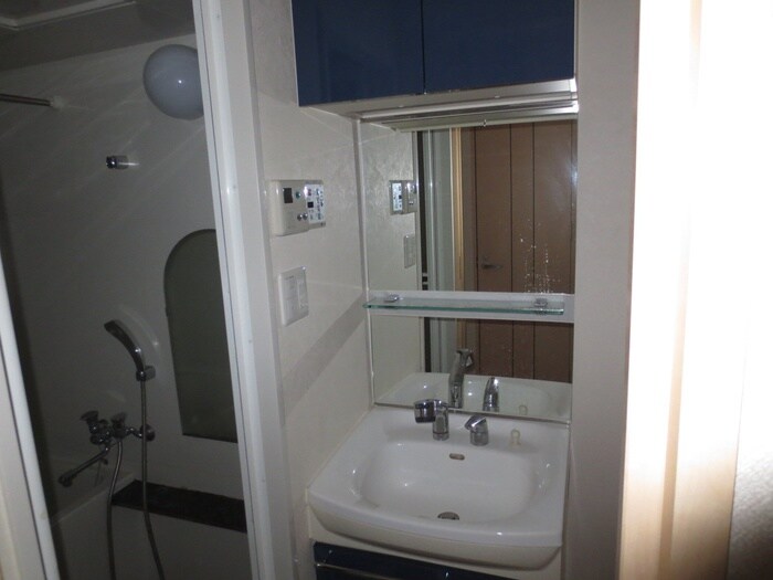 物件内観写真12　(洗面)