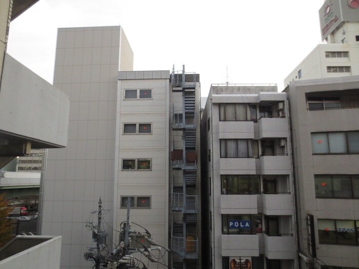 物件内観写真17　(室内からの展望)