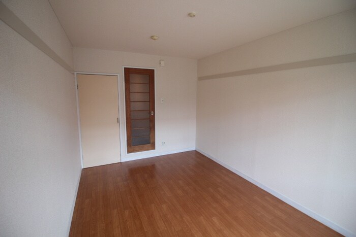 物件内観写真19　(居室)