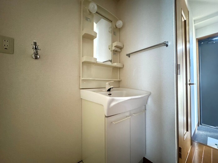 物件内観写真13　(洗面)