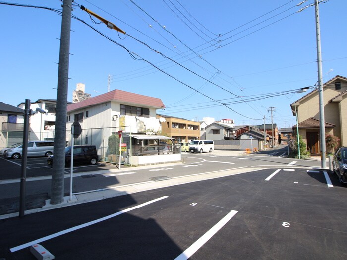 物件内観写真22　(室内からの展望)