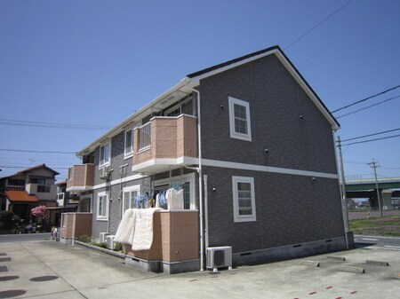 カ－サ・ポッツオ外観写真