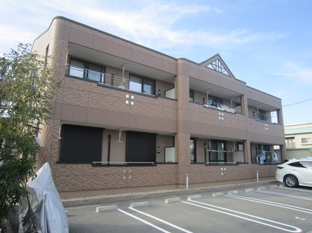 パルティ－ルシャト－外観写真