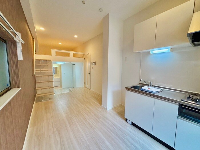 物件内観写真8　(居室)