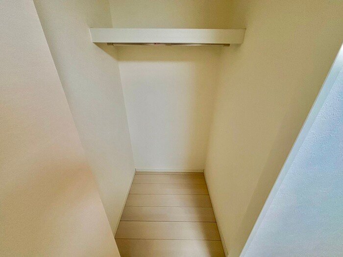 物件内観写真12　(収納)