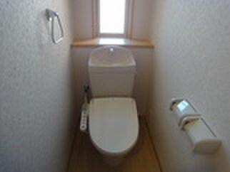 物件内観写真11　(トイレ)