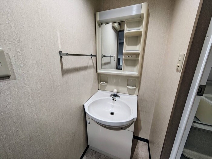 物件内観写真14　(洗面)