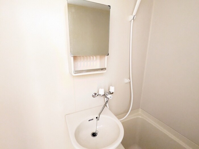 物件内観写真14　(洗面)