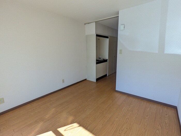 物件内観写真22　(居室)