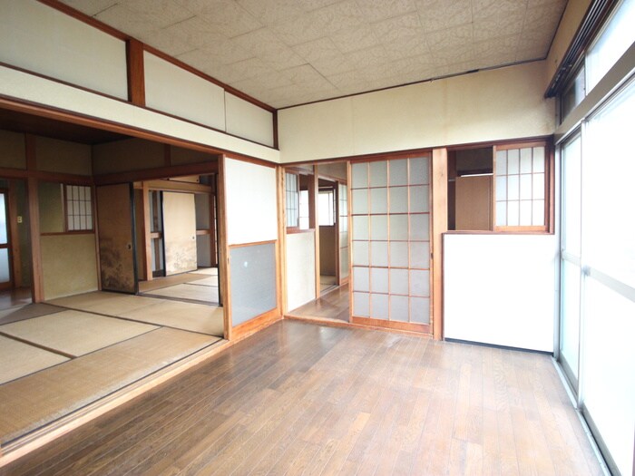 物件内観写真8　(居室)